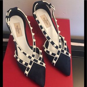 Valentino Garavani Free Rockstud 40mm d'Orsay Pump